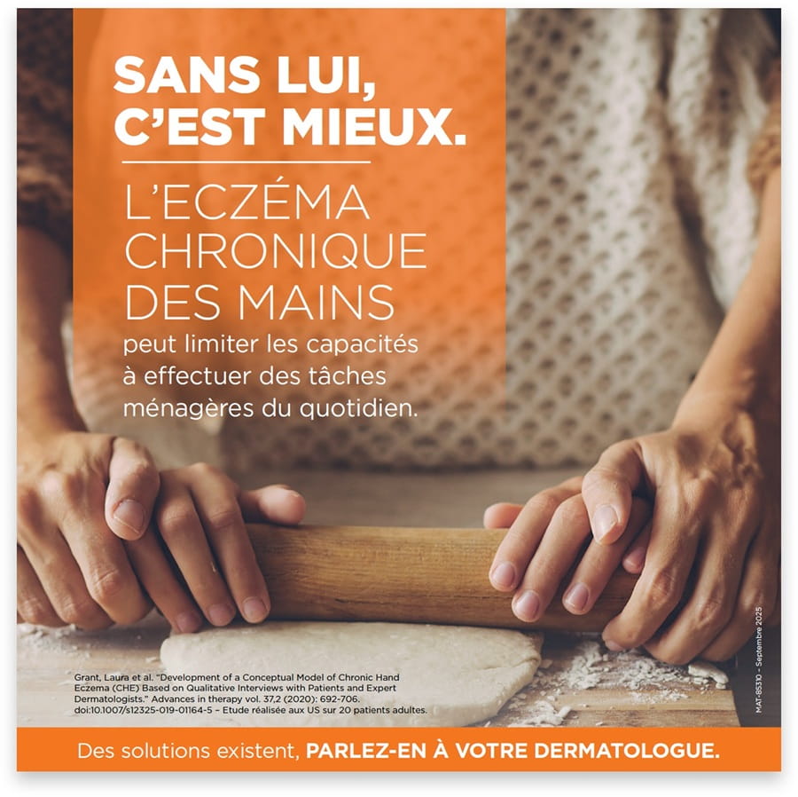Image de deux personnes qui font de la cuisine et étalent une pâte à pain avec un rouleau à patisserie et leurs mains. Le texte fait référence à l’eczéma chronique des mains qui peut limiter les capacités à effectuer des tâches du quotidien Sans lui c’est mieux est le nom de la campagne.  De nouvelles solutions existent et il faut en parler au dermatologue. 